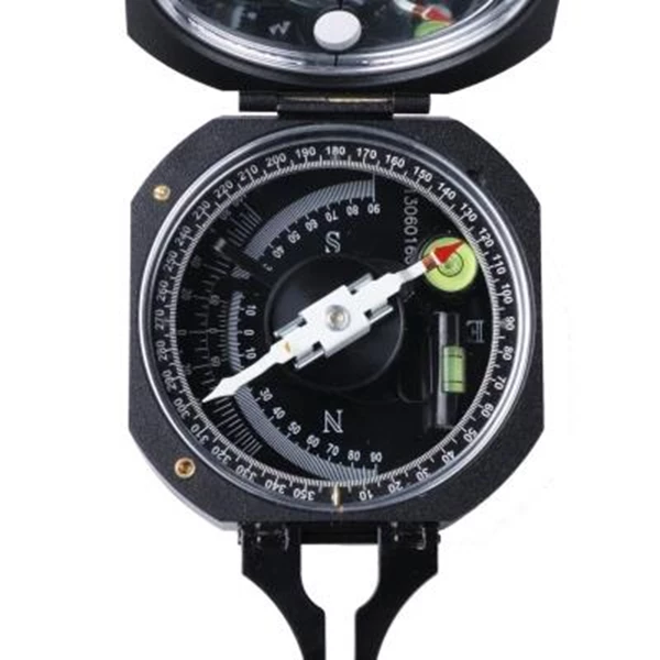 DQL 8 Compass Size 80×70×35mm